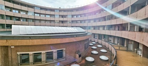 5 rooms Apartment in Novara, Italy No. 79858 15