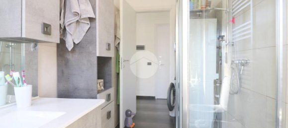 2غرفة شقة في Rho, Italy رقم 340371 15