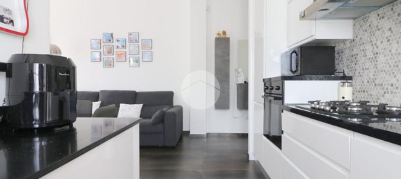 2غرفة شقة في Rho, Italy رقم 340371 8