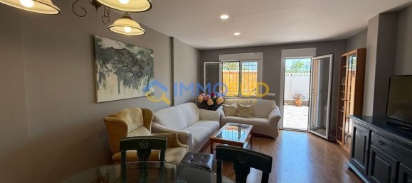 Apartamento de 3 dormitorios en Arona, Spain No. 185828 12