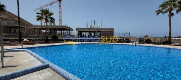 Apartamento de 3 dormitorios en Arona, Spain No. 185828 4