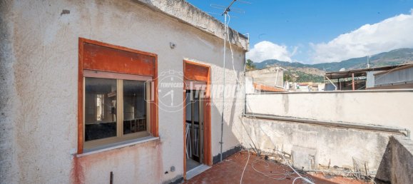 5 rooms House in Messina, Italy No. 361497 10