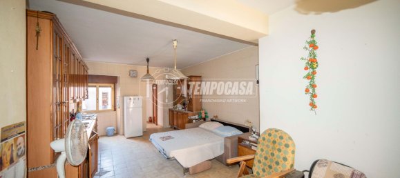 5 rooms House in Messina, Italy No. 361497 20