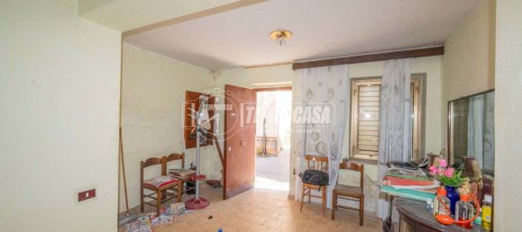 5 rooms House in Messina, Italy No. 361497 17