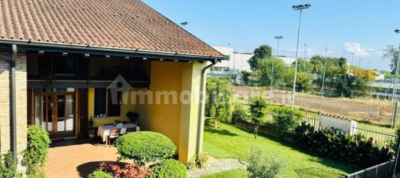 2 bedrooms Villa in Calvisano, Italy No. 264535 5