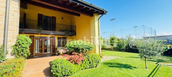 2 bedrooms Villa in Calvisano, Italy No. 264535 2