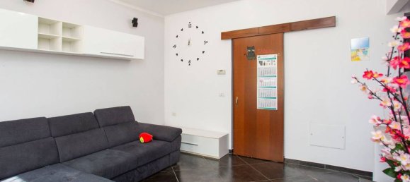 3 rooms House in Corbetta, Italy No. 34404 3