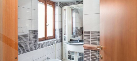 3 rooms House in Corbetta, Italy No. 34404 15