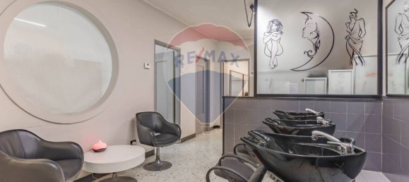 5-Zimmer Büro in Bari, Italy, Nr. 41908 6