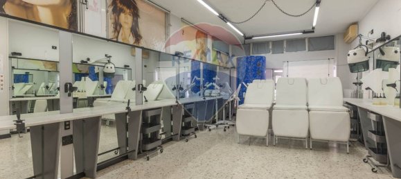 5-Zimmer Büro in Bari, Italy, Nr. 41908 28