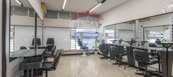 5-Zimmer Büro in Bari, Italy, Nr. 41908 12