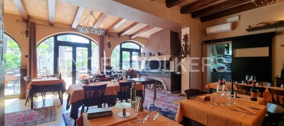 2 bedrooms Building in Eraclea, Italy No. 131421 5