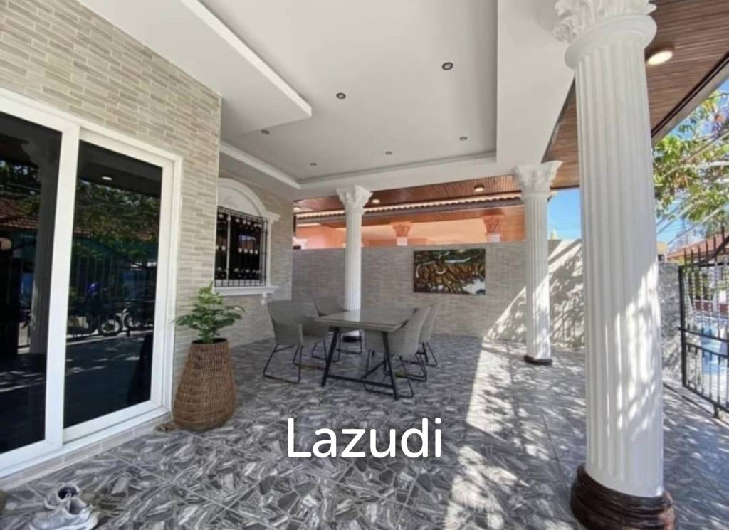 3 bedrooms Cafe / restaurant in Pattaya, Thailand No. 24421