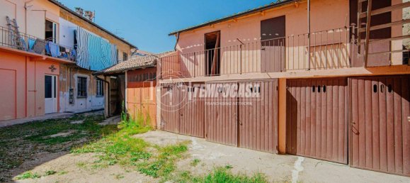 Apartamento de 2 dormitorios en Robbio, Italy No. 282855 19