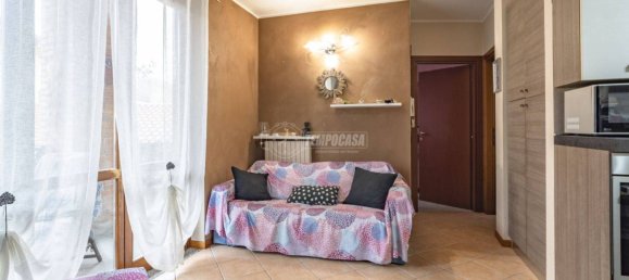 2 chambres Appartement à Caronno Pertusella, Italy No. 71089 3