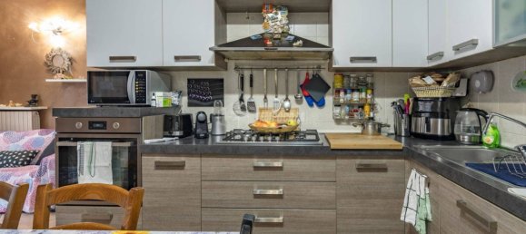 2 chambres Appartement à Caronno Pertusella, Italy No. 71089 6