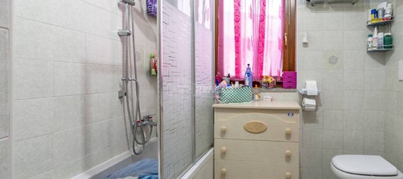 2 chambres Appartement à Caronno Pertusella, Italy No. 71089 16