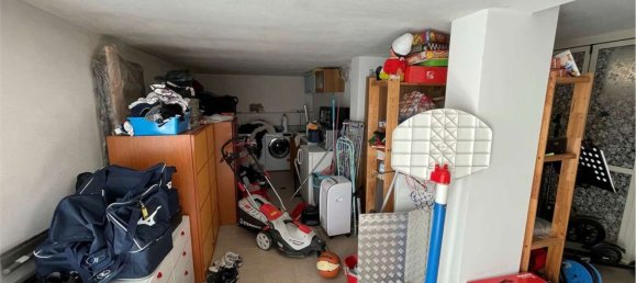 6 rooms House in Marsciano, Italy No. 5569 23