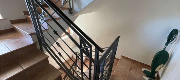 6 rooms House in Marsciano, Italy No. 5569 12