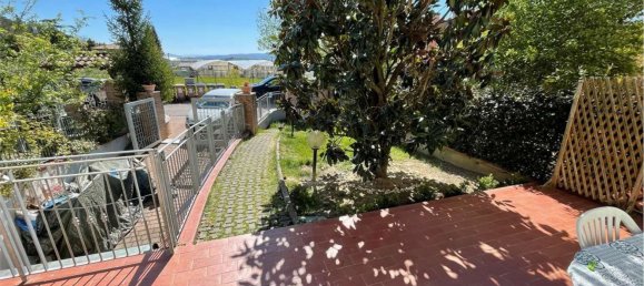 6 rooms House in Marsciano, Italy No. 5569 2