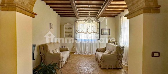 3 bedrooms House in Magione, Italy No. 353590 10