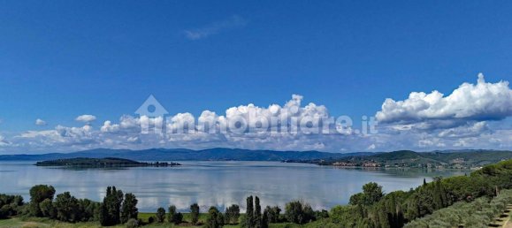 3 bedrooms House in Magione, Italy No. 353590 8