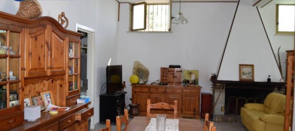 4 bedrooms Villa in Alba Adriatica, Italy No. 153416 6