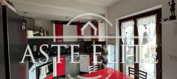 6-Zimmer Haus in Pomezia, Italy, Nr. 12635 18