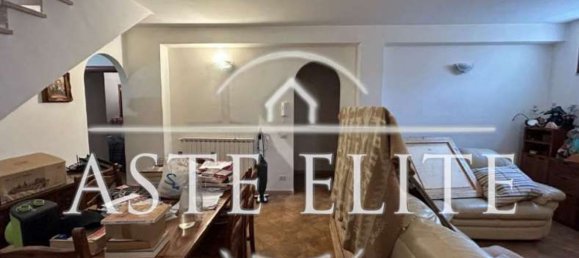 6-Zimmer Haus in Pomezia, Italy, Nr. 12635 15