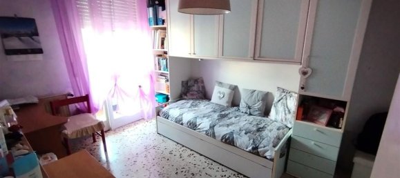 5 rooms Apartment in Massa, Italy No. 195652 17