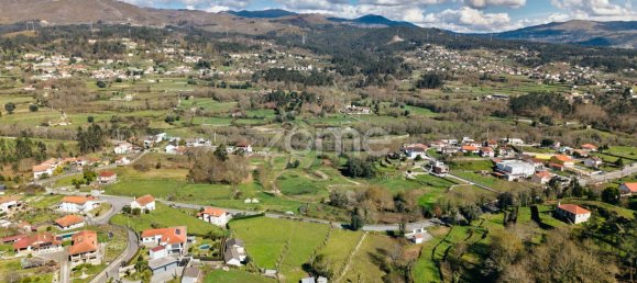 Grundstück in Arcos de Valdevez, Portugal 2100m², Nr. 83712 14