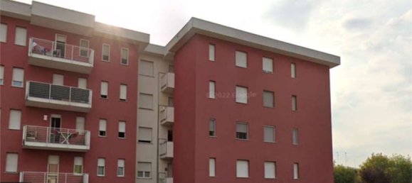 4 rooms Apartment in Garbagnate Milanese, Italy No. 6888 10