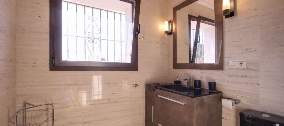 7 Schlafzimmer Villa in Marbella, Spain, Nr. 98291 11