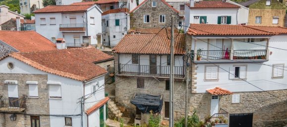 2 Schlafzimmer Haus in Avo, Portugal, Nr. 200295 8