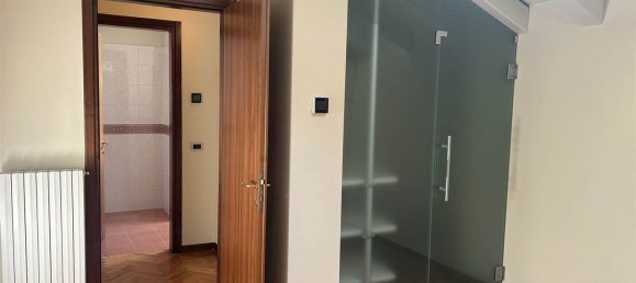 6 chambres Appartement à Iseo, Italy No. 365358 34