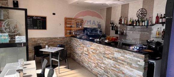 Коммерческая недвижимость с 2 комнатами в Фьорано аль Серио, Италия № 236816 8