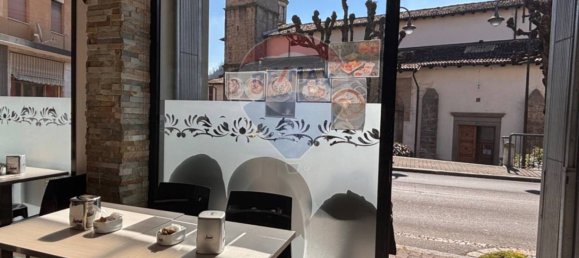 Коммерческая недвижимость с 2 комнатами в Фьорано аль Серио, Италия № 236816 9