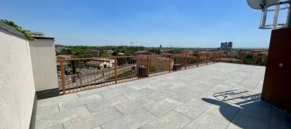 4غرفة بانتهاوس في Modena, Italy رقم 302960 3