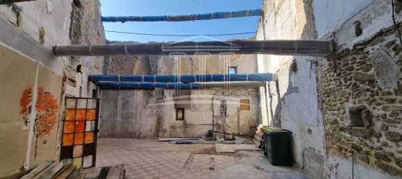 Estudio en Sorgues, France No. 286459 3