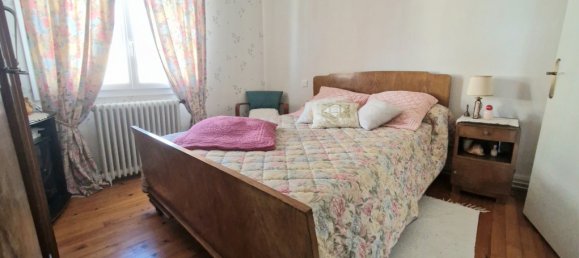 3 bedrooms House in Dordogne, France No. 95810 4