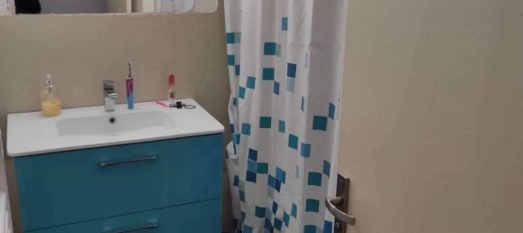 Apartamento de 4 dormitorios en Marseille, France No. 329209 2