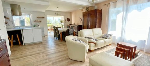 4 bedrooms House in Ploemeur, France No. 313609 5