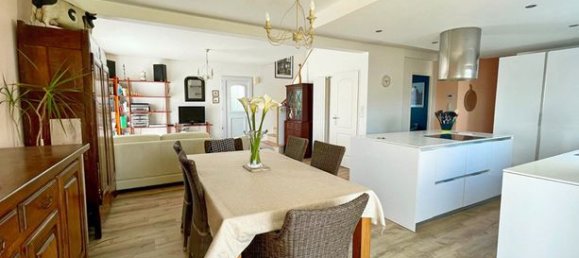 4 bedrooms House in Ploemeur, France No. 313609 3