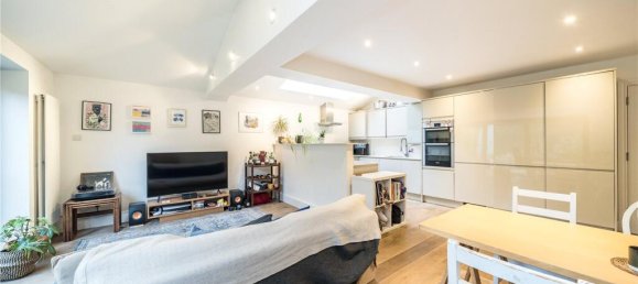 2 bedrooms Apartment in London, United Kingdom No. 12910 13