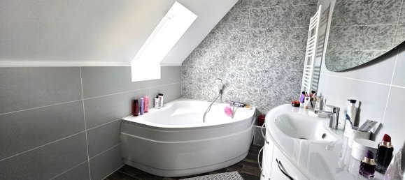 Villa de 5 dormitorios en Marcilly-en-Villette, France No. 49553 7