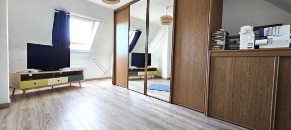 Villa de 5 dormitorios en Marcilly-en-Villette, France No. 49553 8