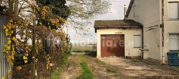 Дом с 2 спальнями в Вилланова Маркезана, Италия № 226871 2