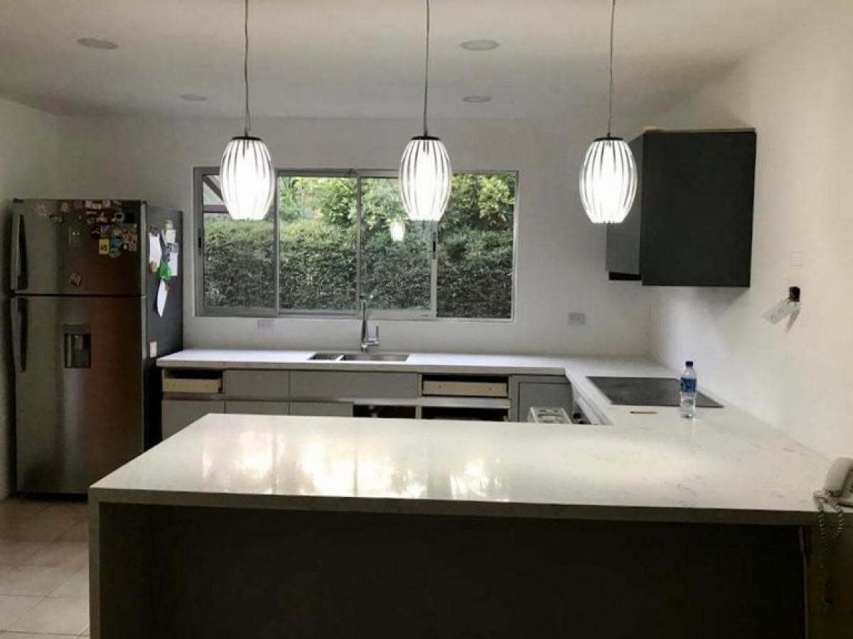 3 bedrooms Condo in Santa Ana, Costa Rica No. 973