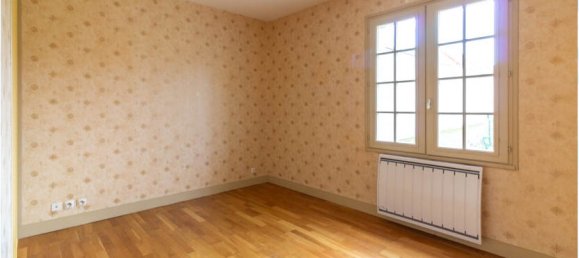 5 Schlafzimmer Haus in Romorantin-Lanthenay, France, Nr. 323940 8