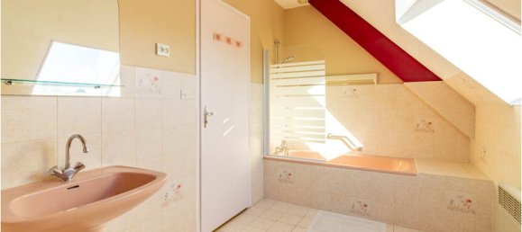 5 Schlafzimmer Haus in Romorantin-Lanthenay, France, Nr. 323940 14